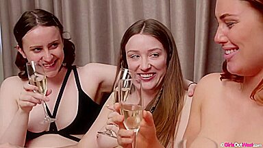 Amber, Morgana, Natalie & Peggie - Naughty & Nice pt2 with Amber Leigh