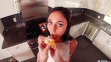 Cupcakes And Pussy Treats - Ariana Marie