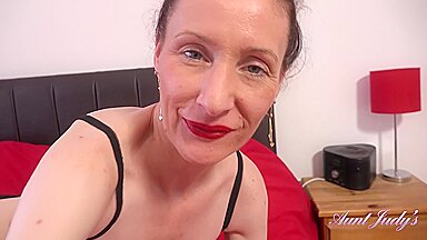 Auntie Scarlet Lingerie Seduction Pov